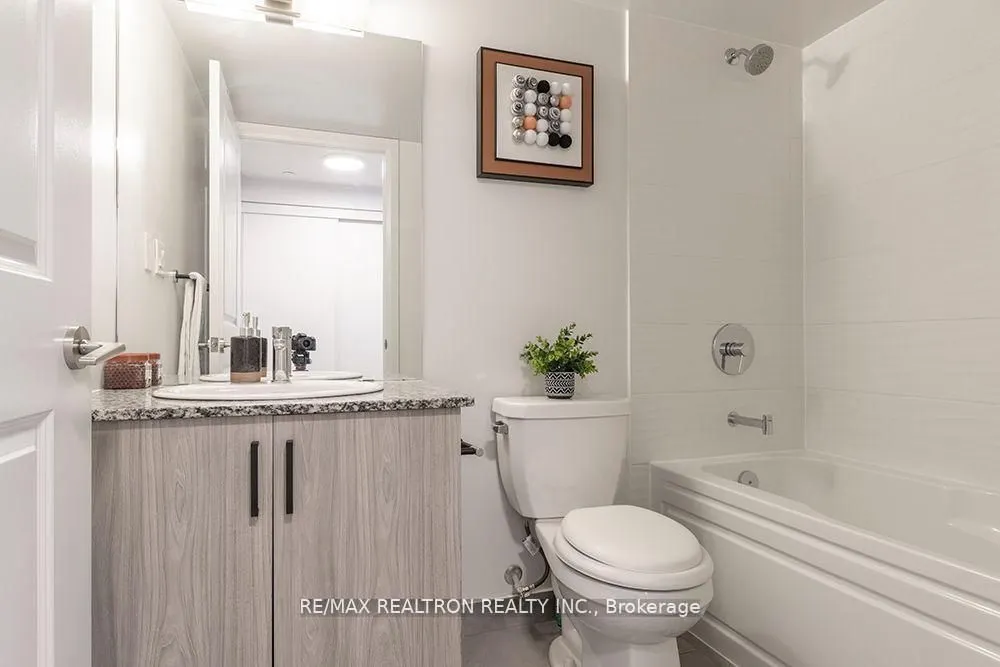 20 Meadowglen Place #322