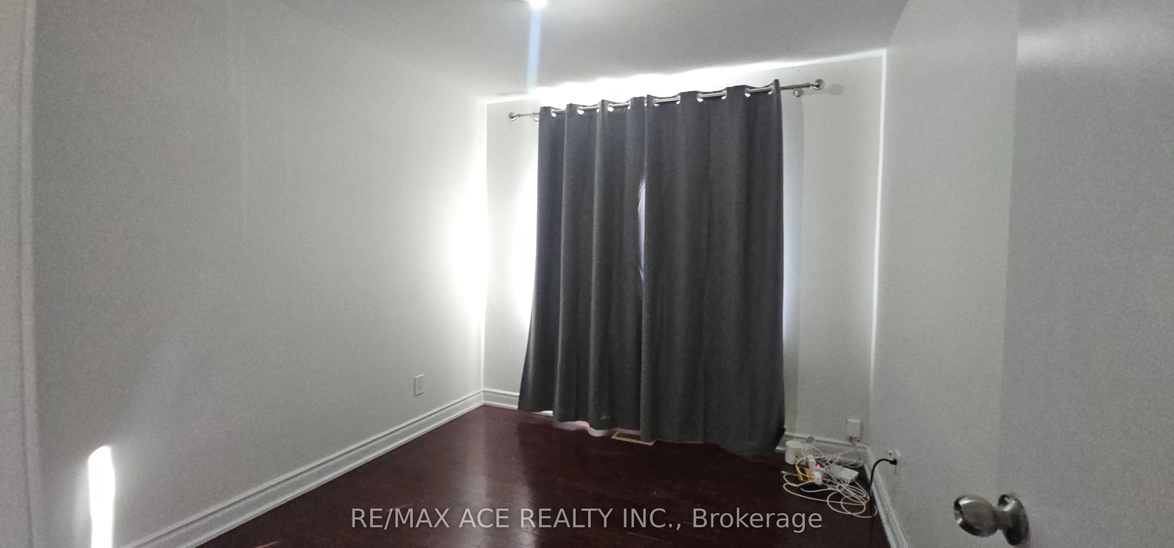 87 Lynnbrook Drive #Main