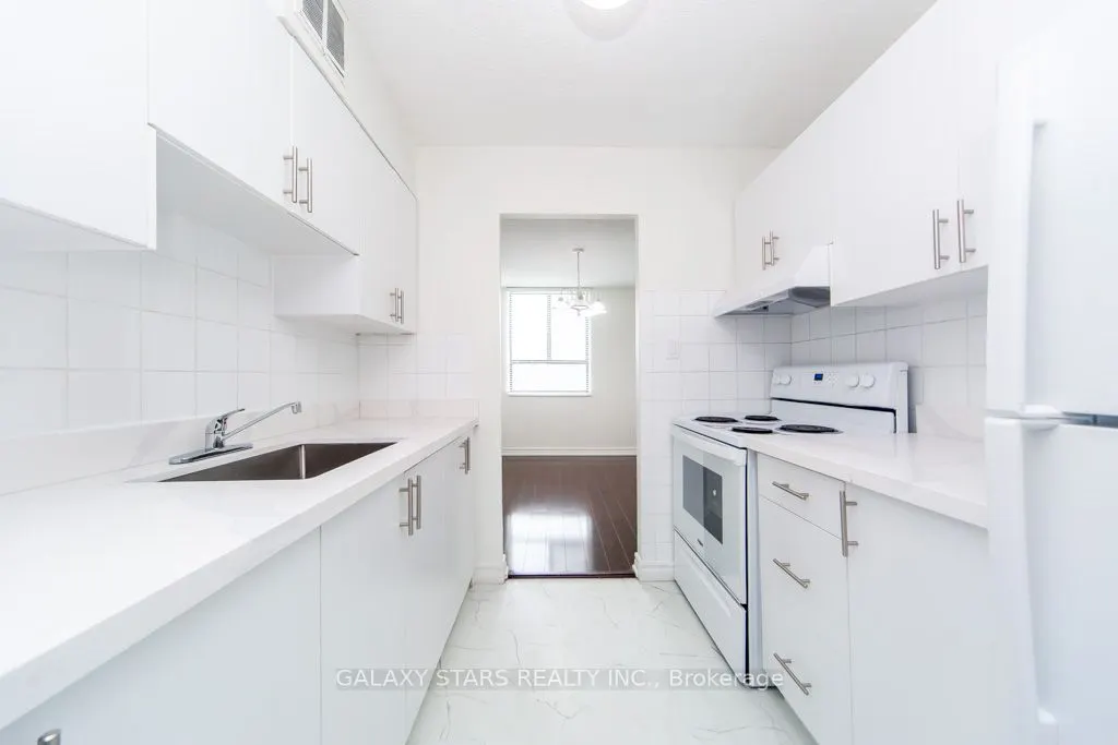 121 Trudelle Street #305