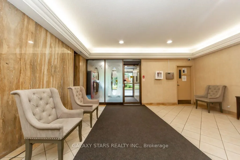 121 Trudelle Street #305