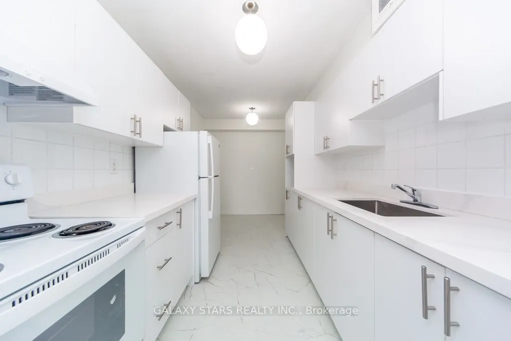 121 Trudelle Street #305