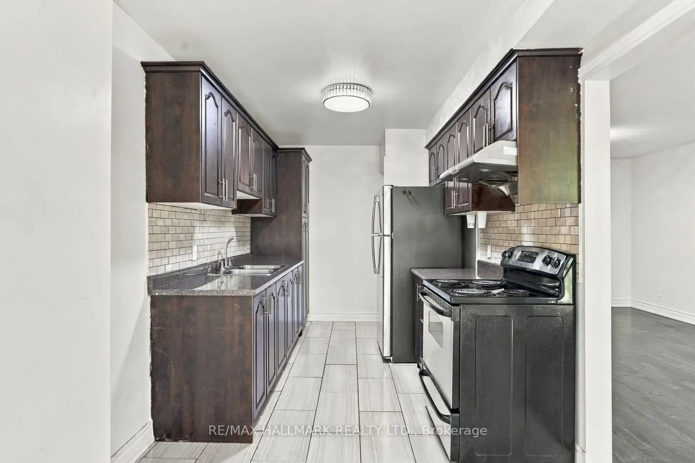 50 Verne Crescent #42