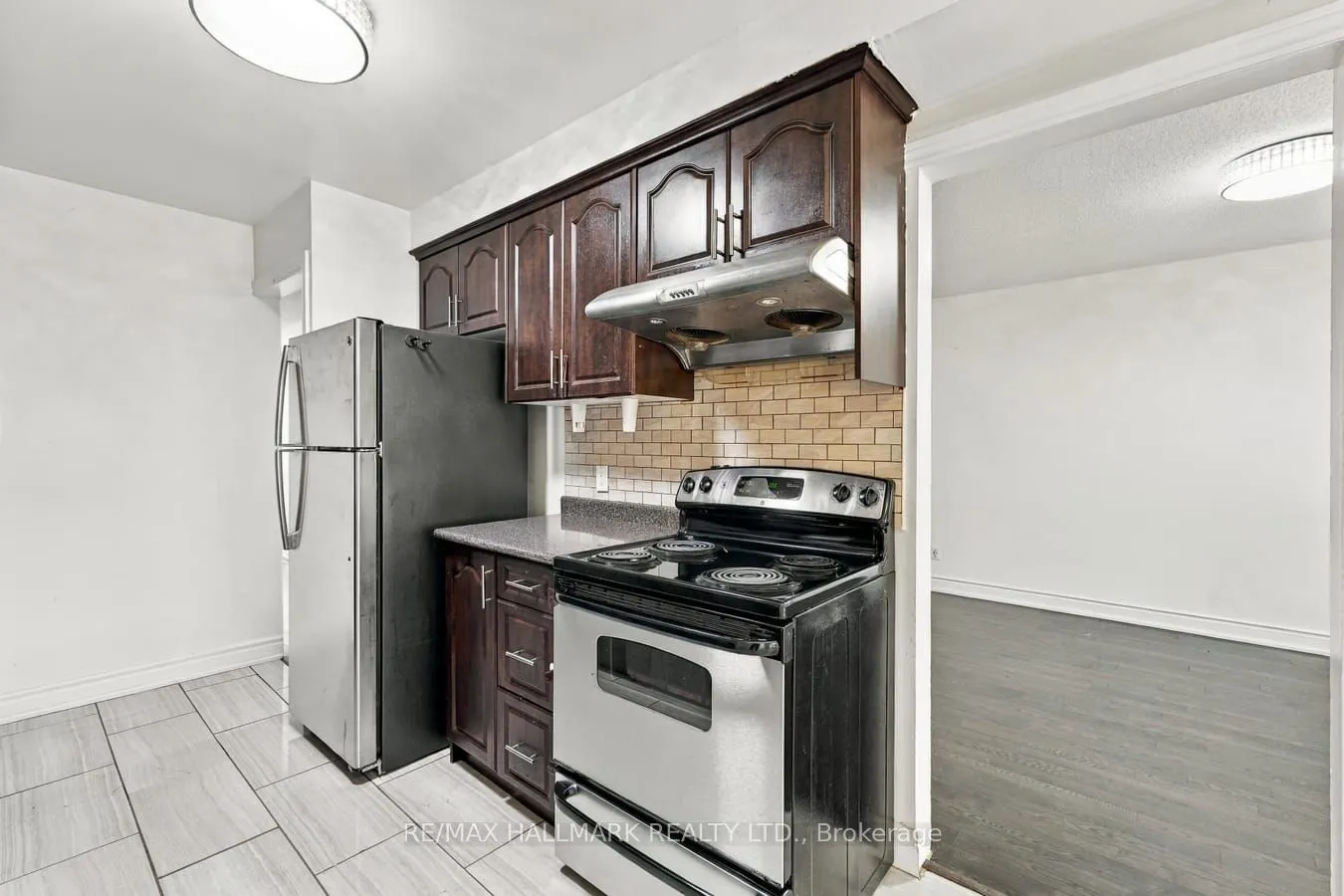 50 Verne Crescent #42