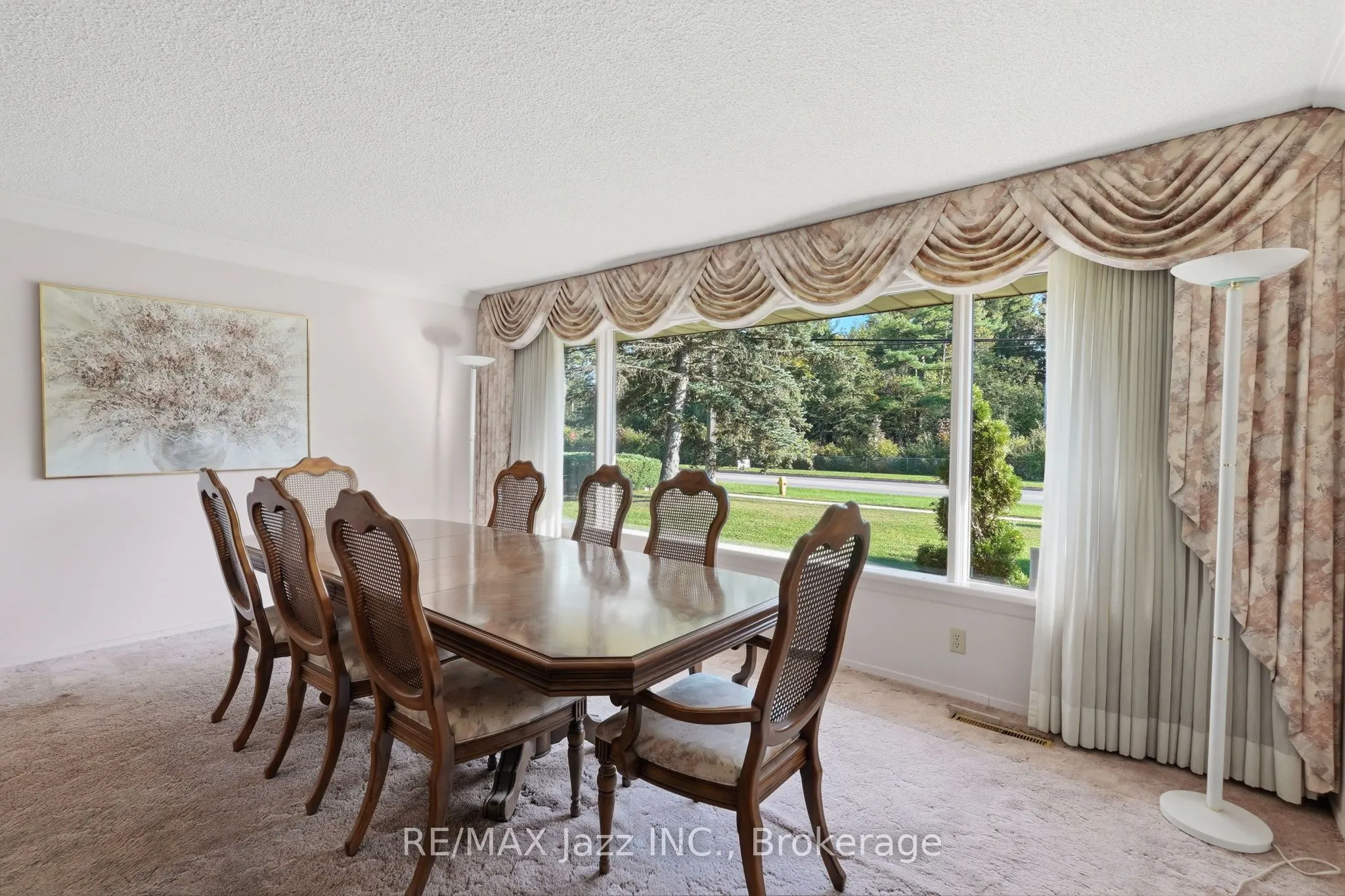 346 Conlin Road E