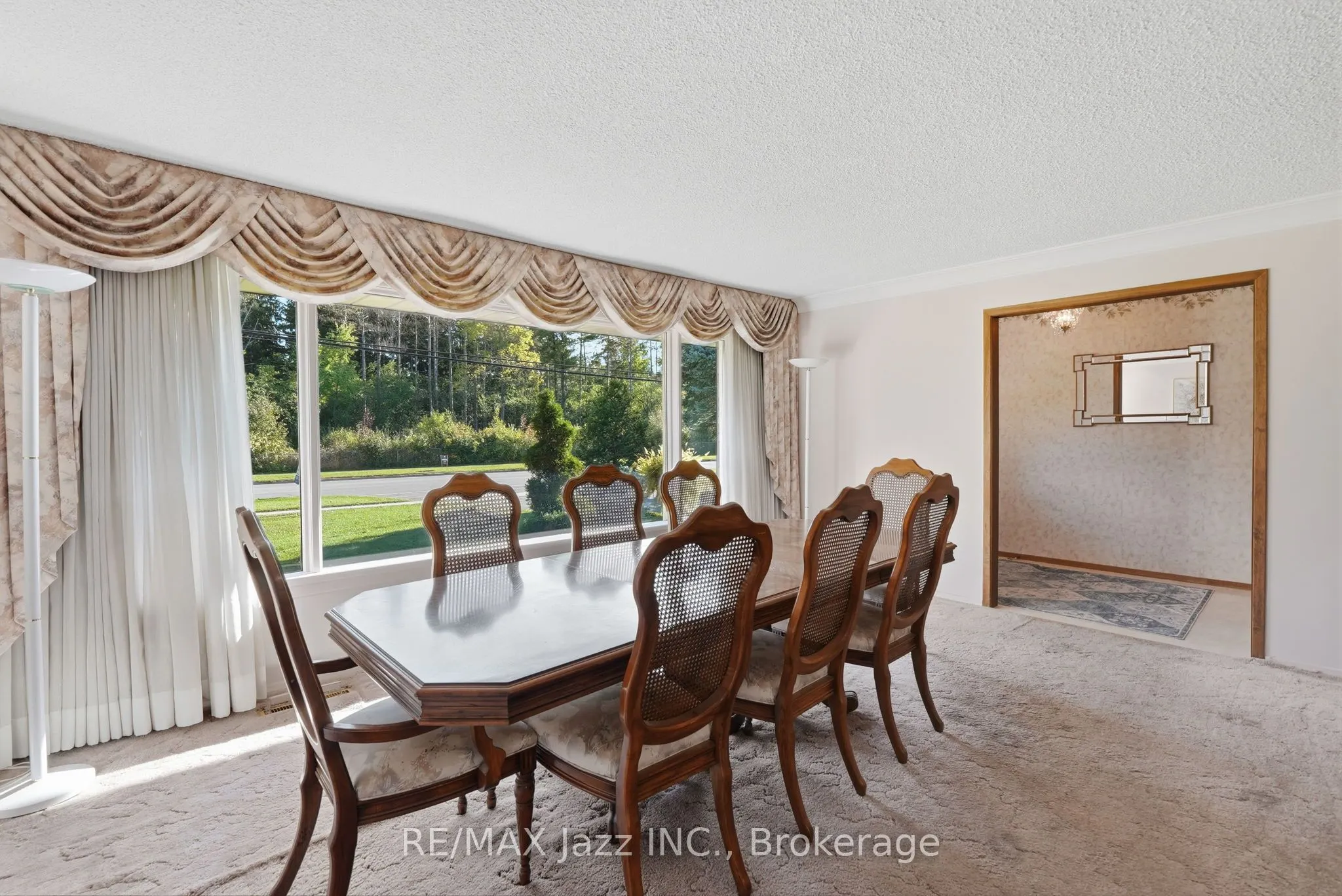 346 Conlin Road E