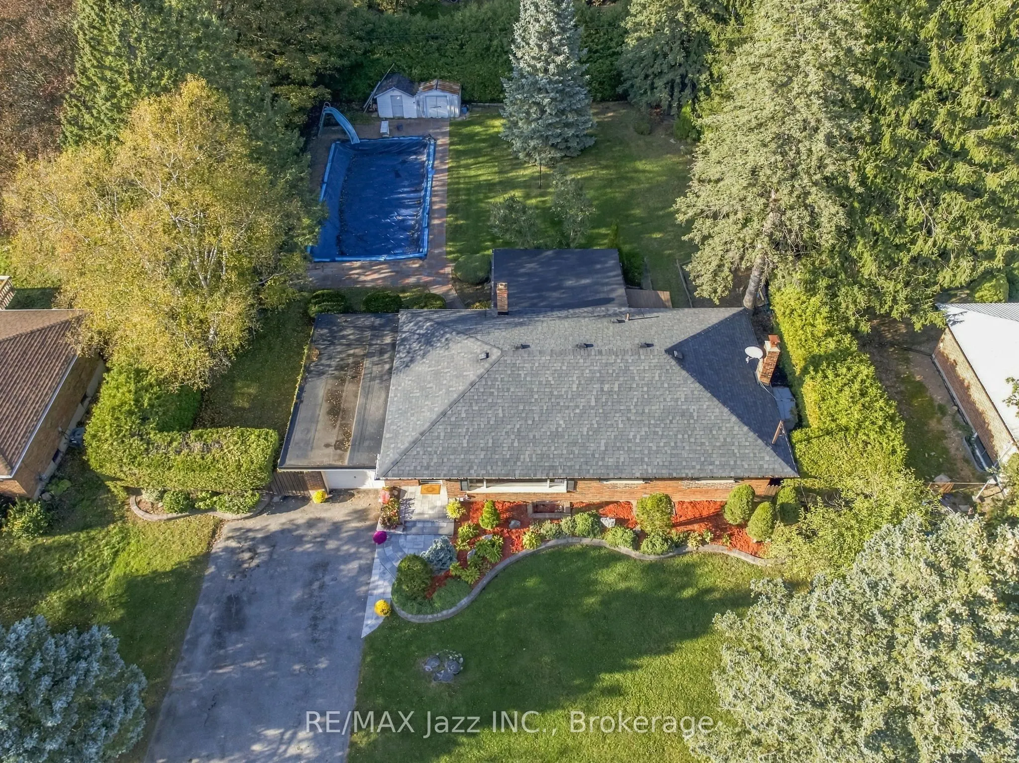346 Conlin Road E