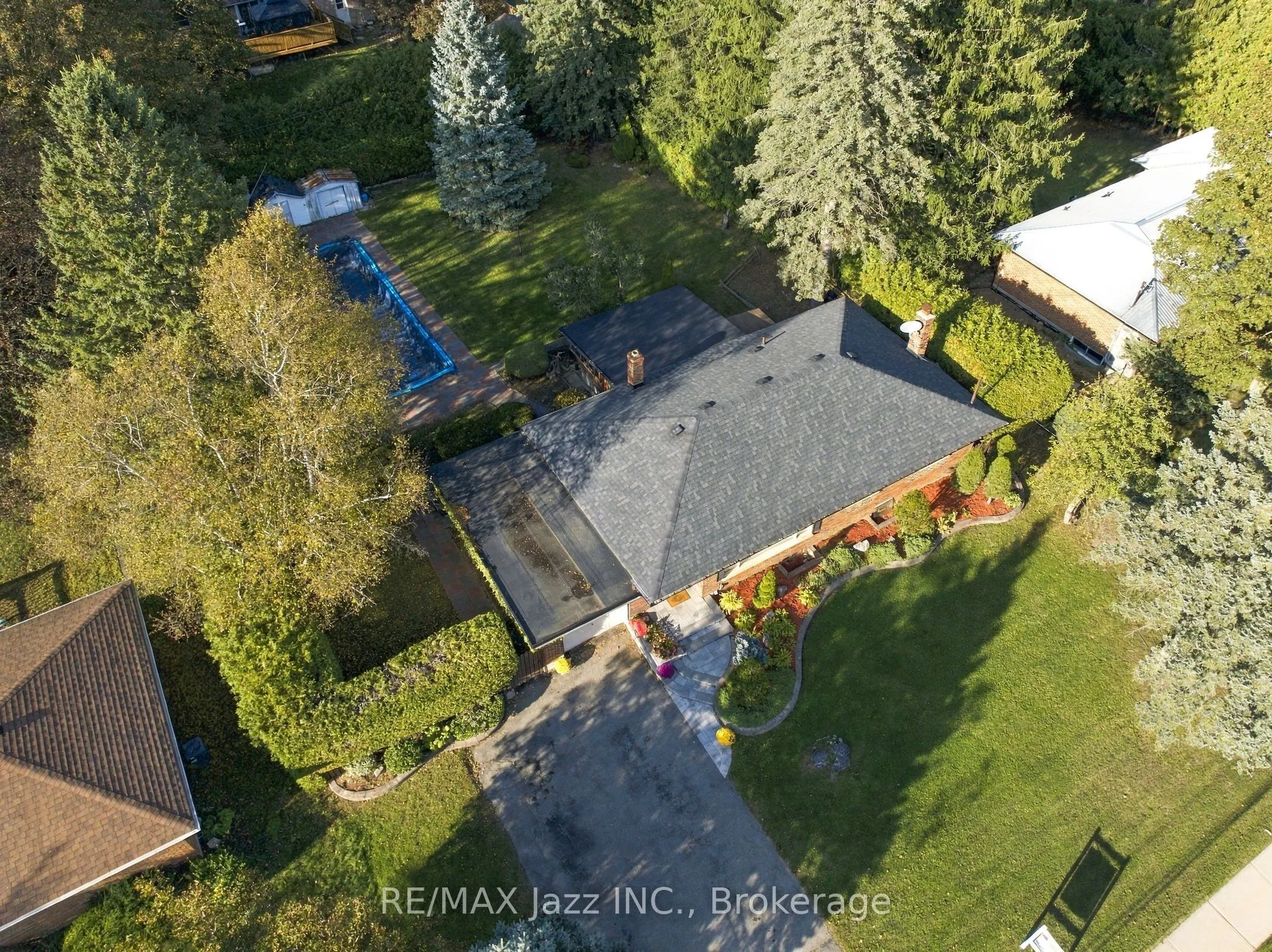 346 Conlin Road E