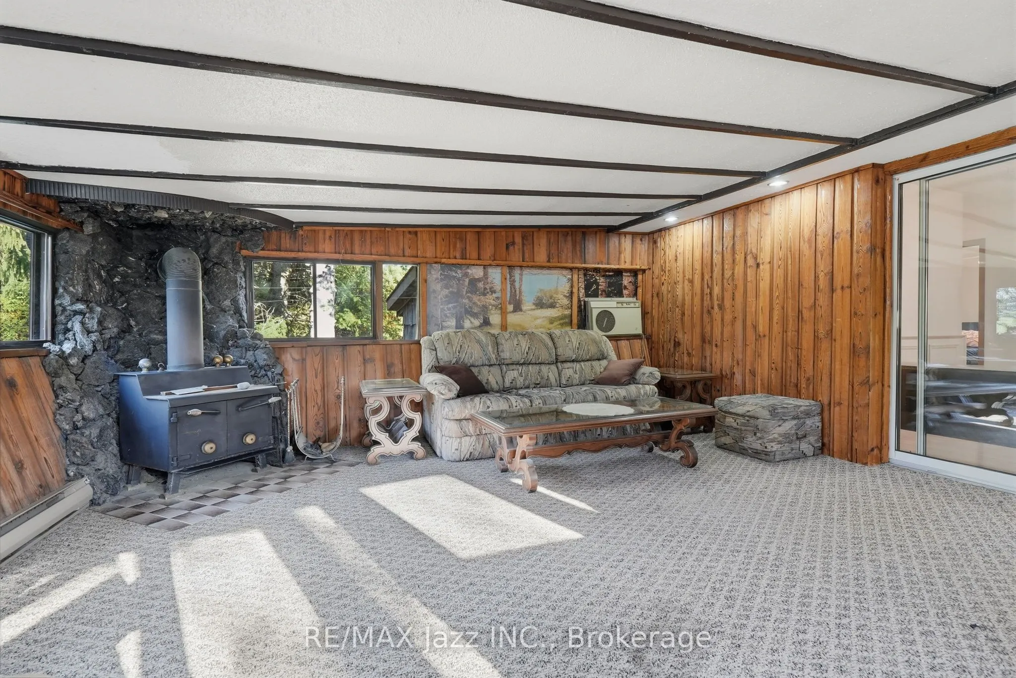 346 Conlin Road E
