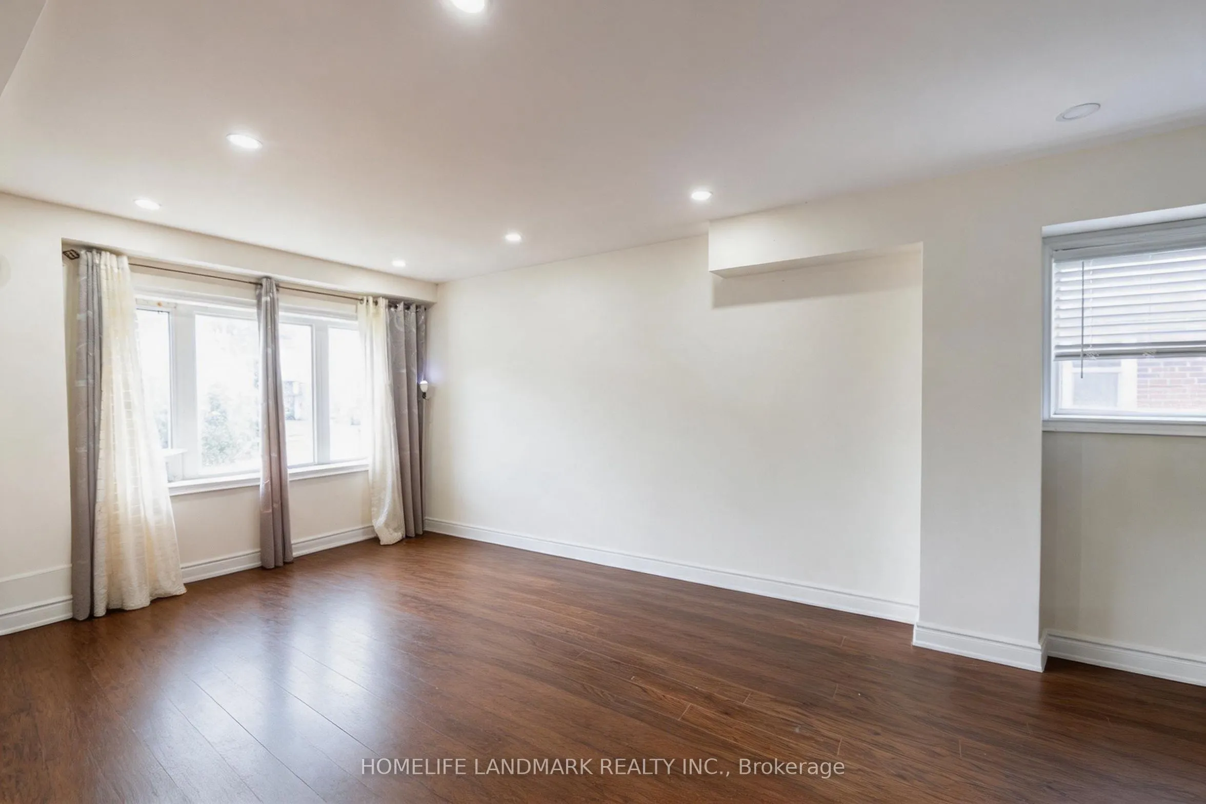 19 Balaclava Drive