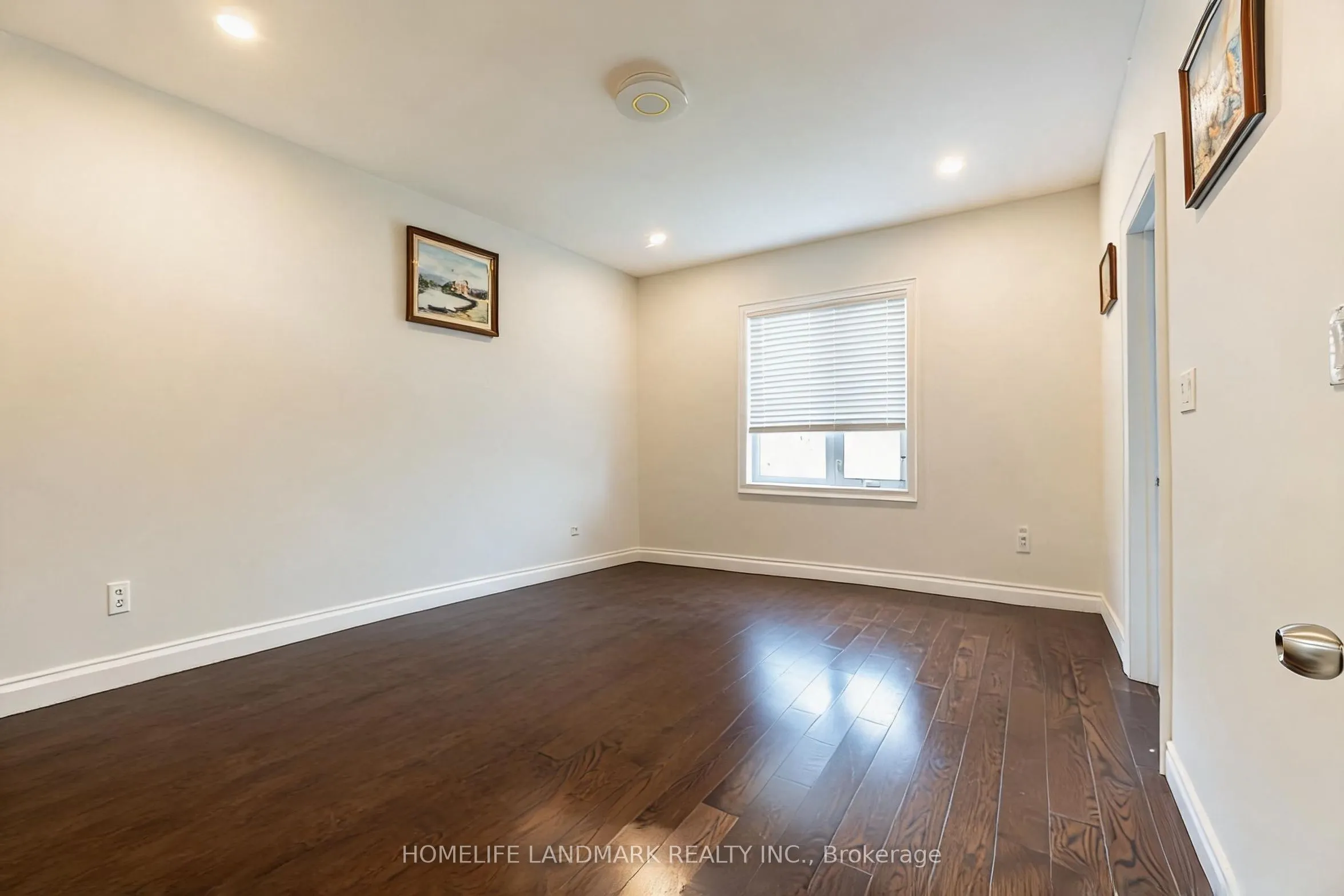19 Balaclava Drive