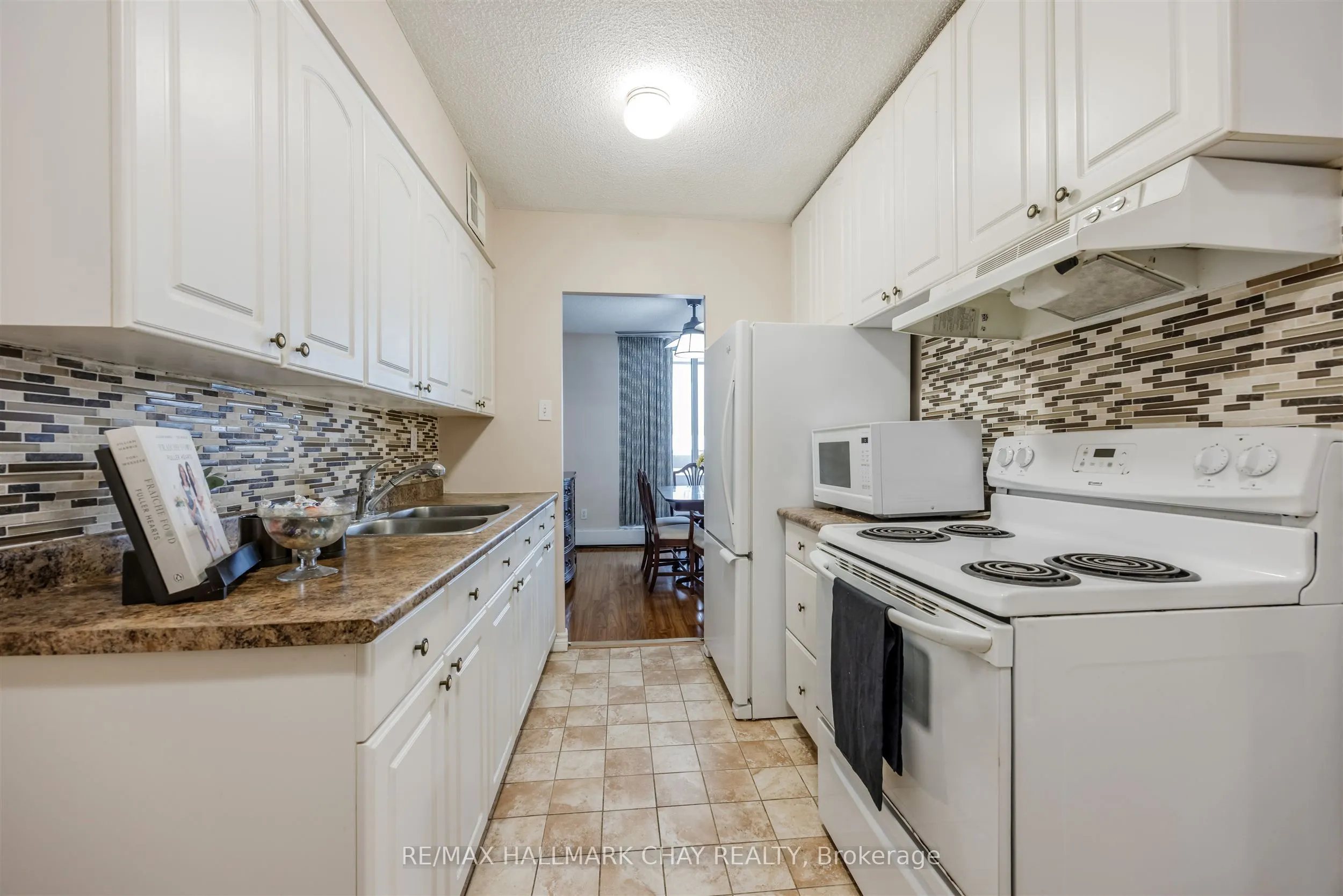 1210 Radom Street #208