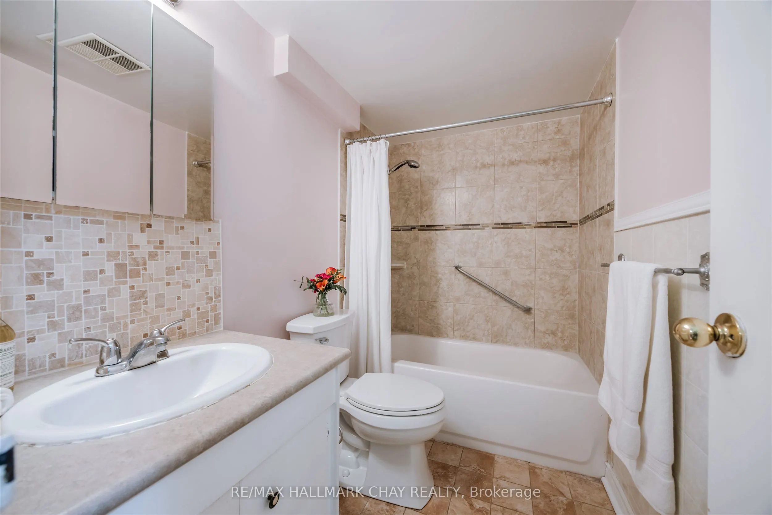 1210 Radom Street #208