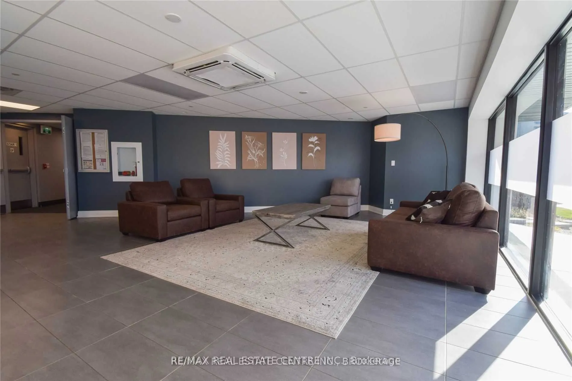 1 Falaise Road #208