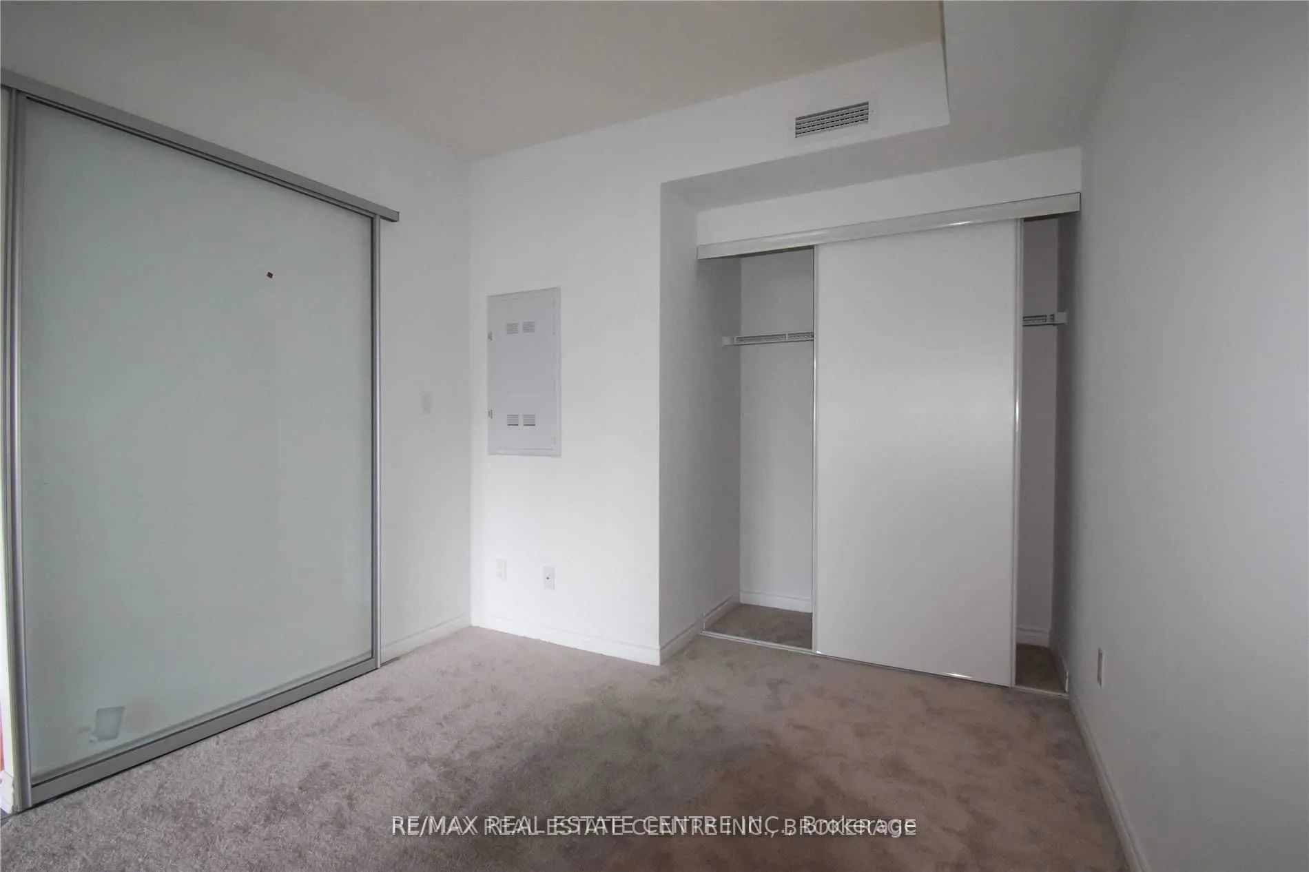 1 Falaise Road #208