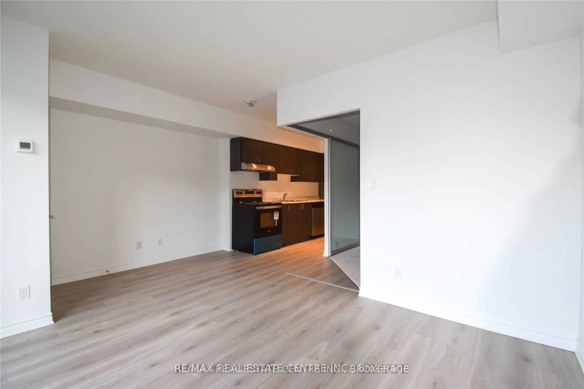 1 Falaise Road #208