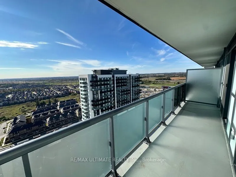 2545 Simcoe Street N #2710