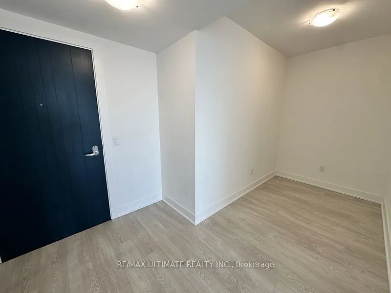 2545 Simcoe Street N #2710