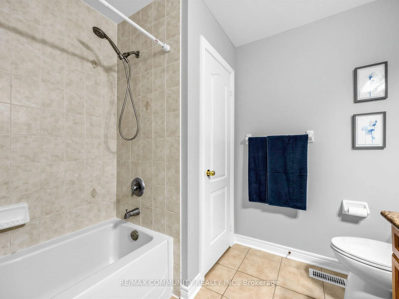 45 Tozer Crescent