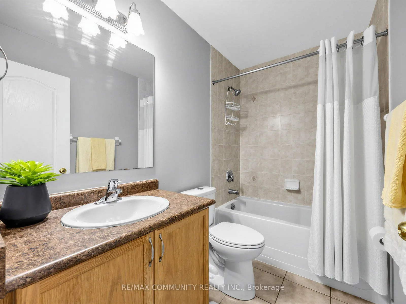 45 Tozer Crescent