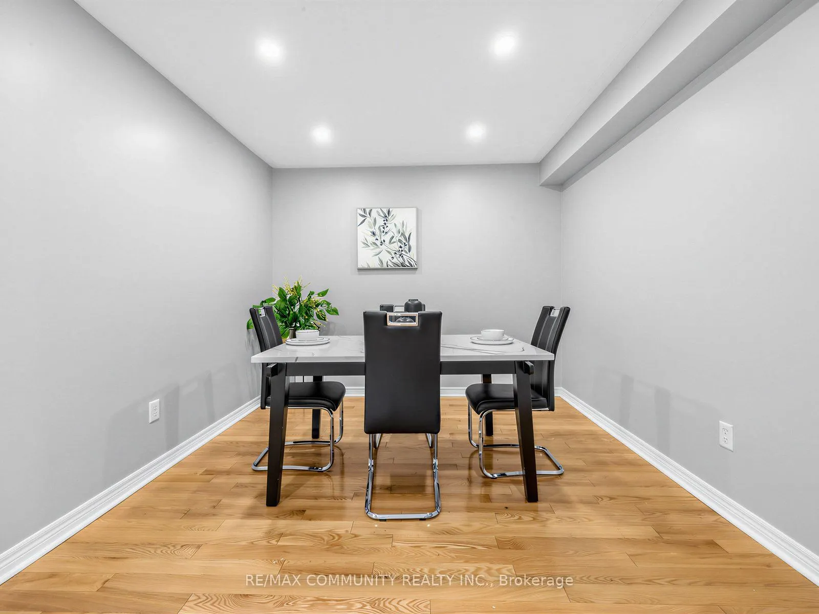 45 Tozer Crescent