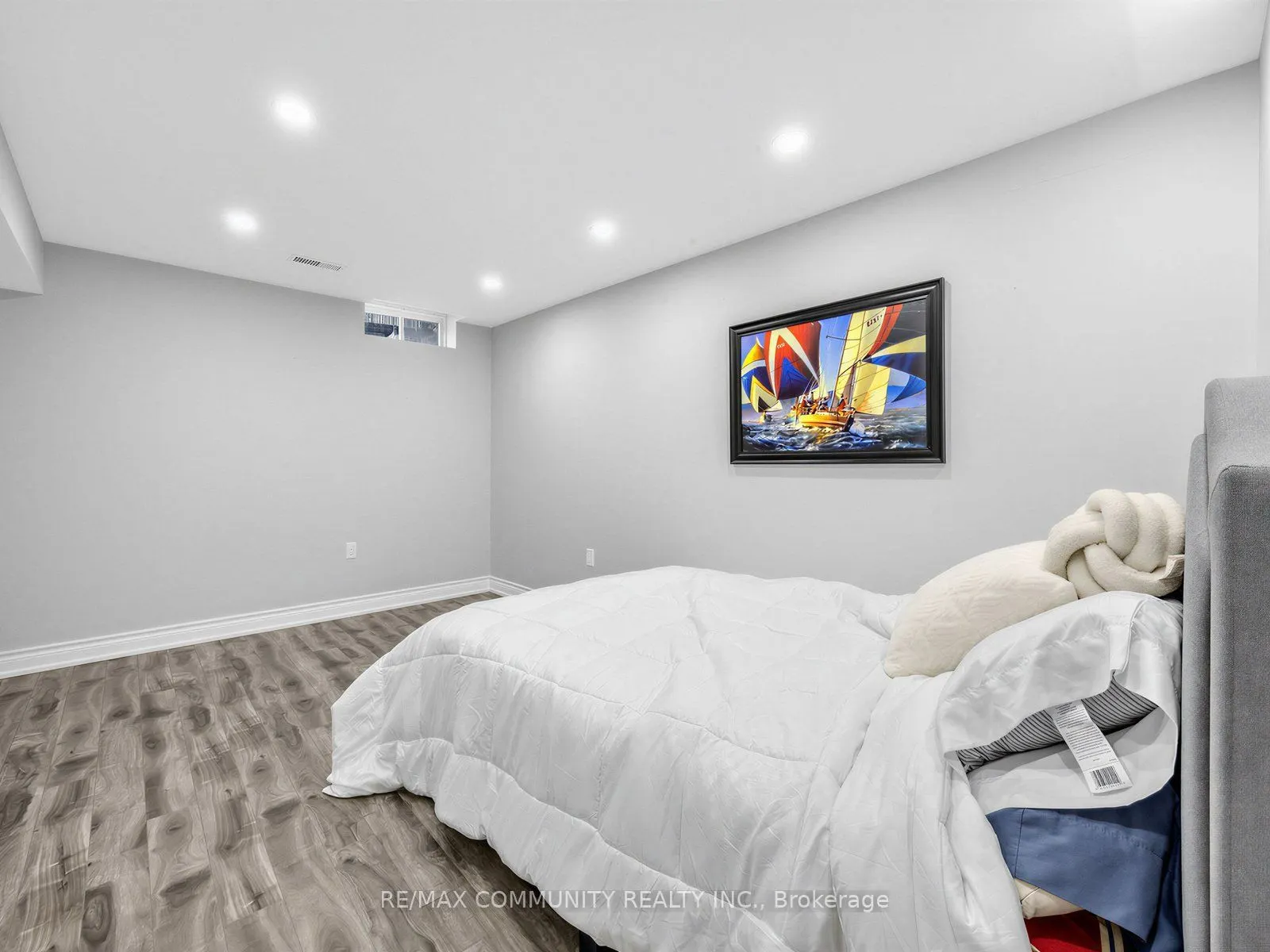 45 Tozer Crescent