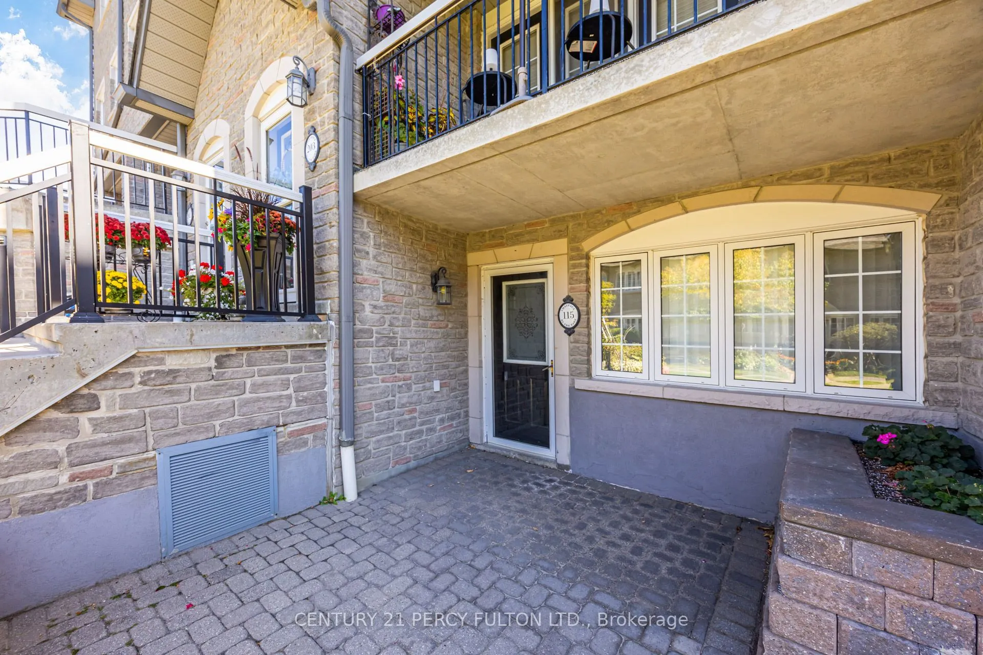 1995 Royal Road #115