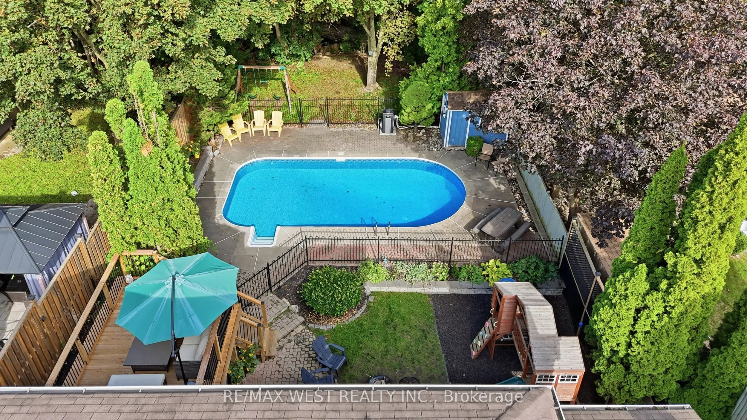 441 Paddington Crescent