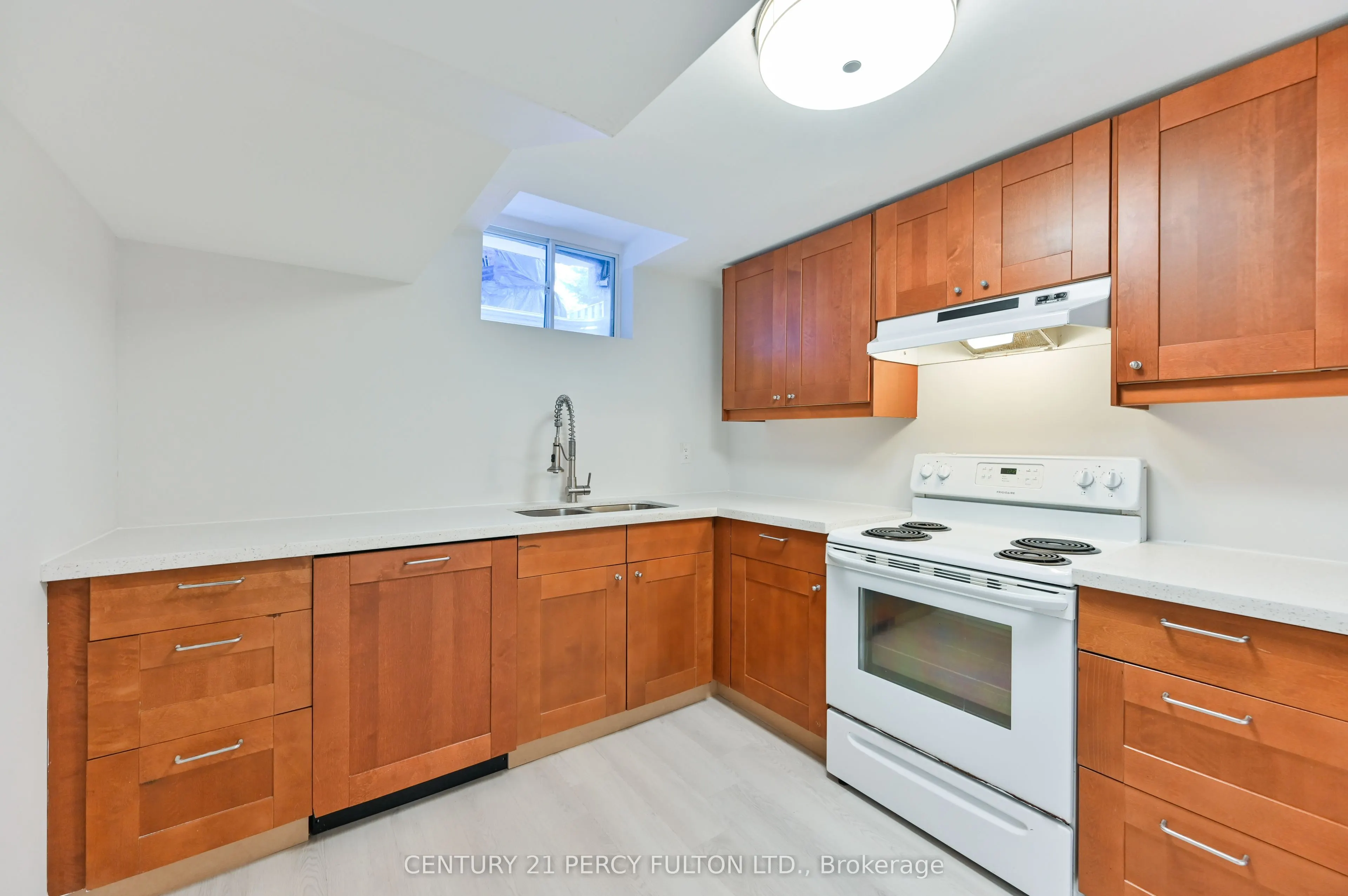 54 Chapel Park Square