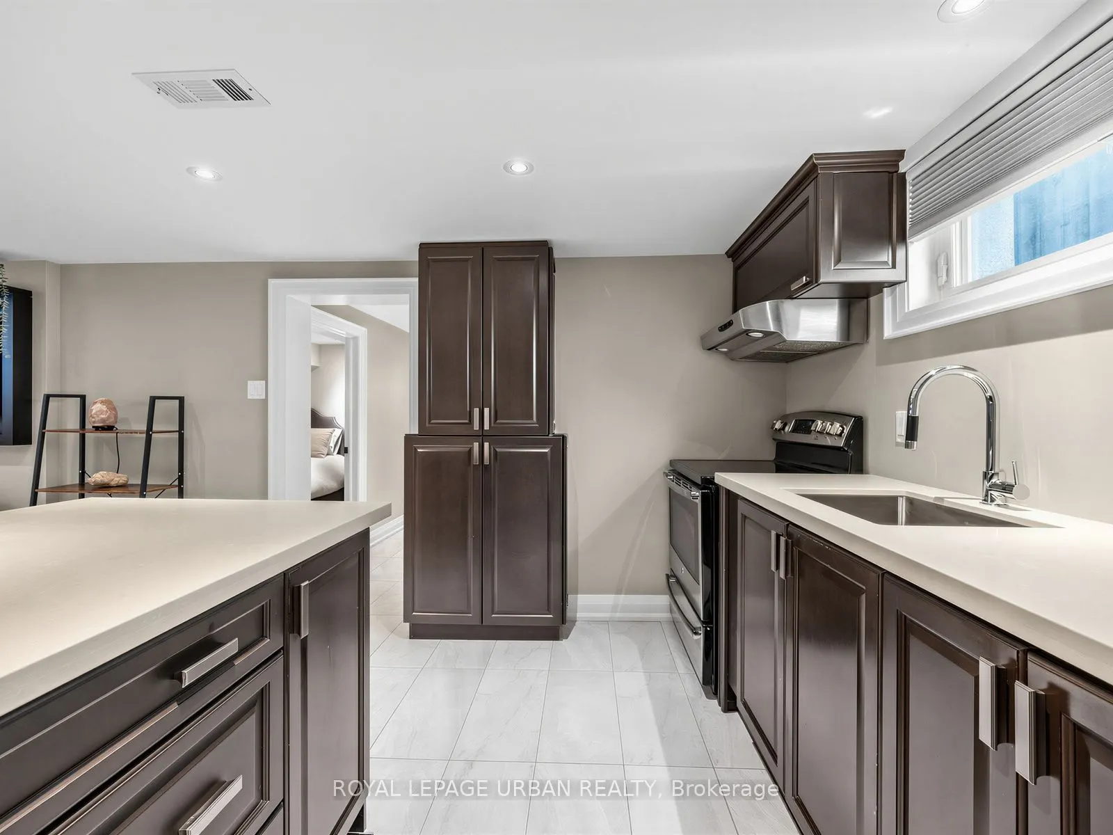 15 Samya Court