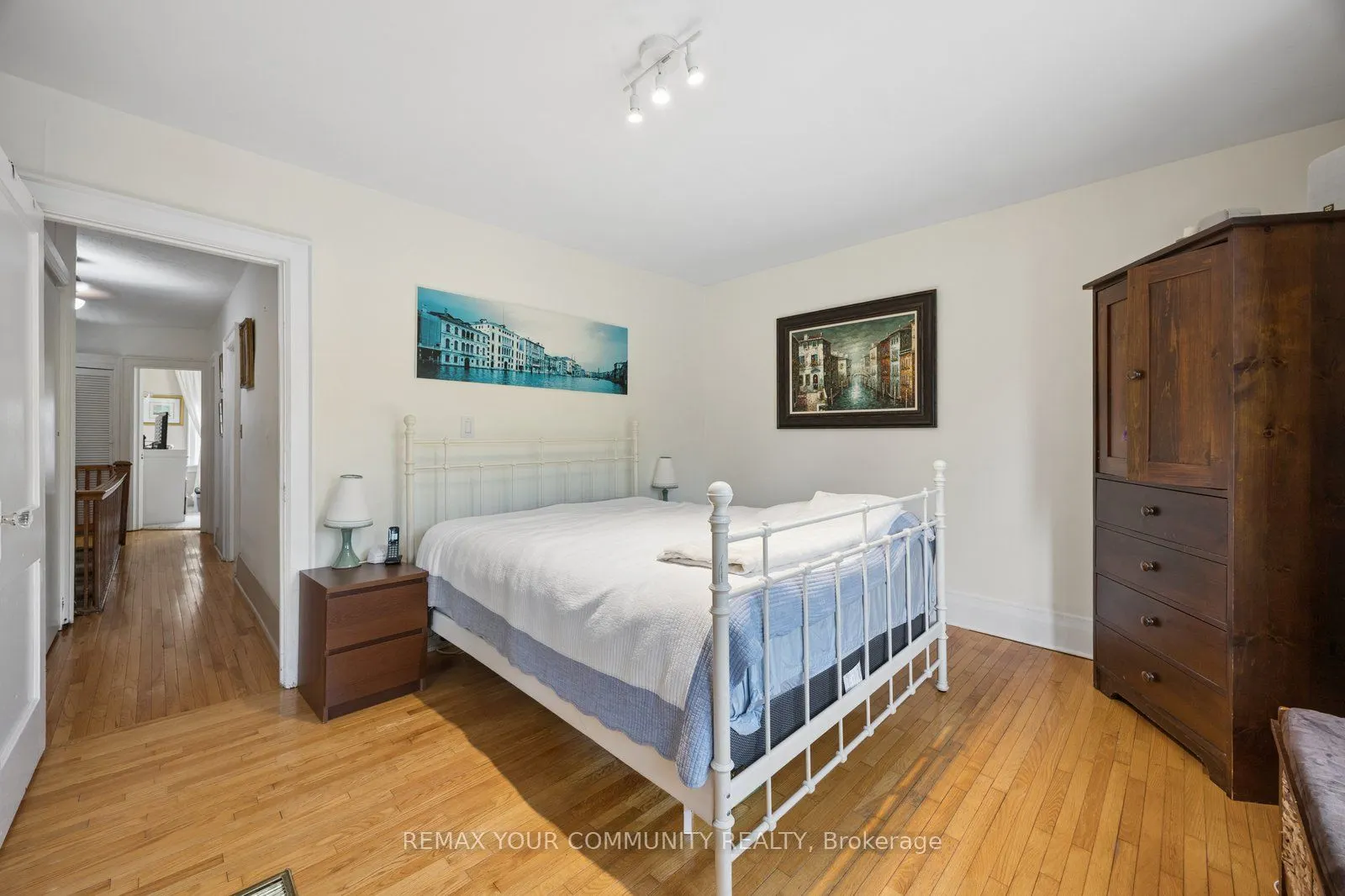 88 West Lynn Avenue
