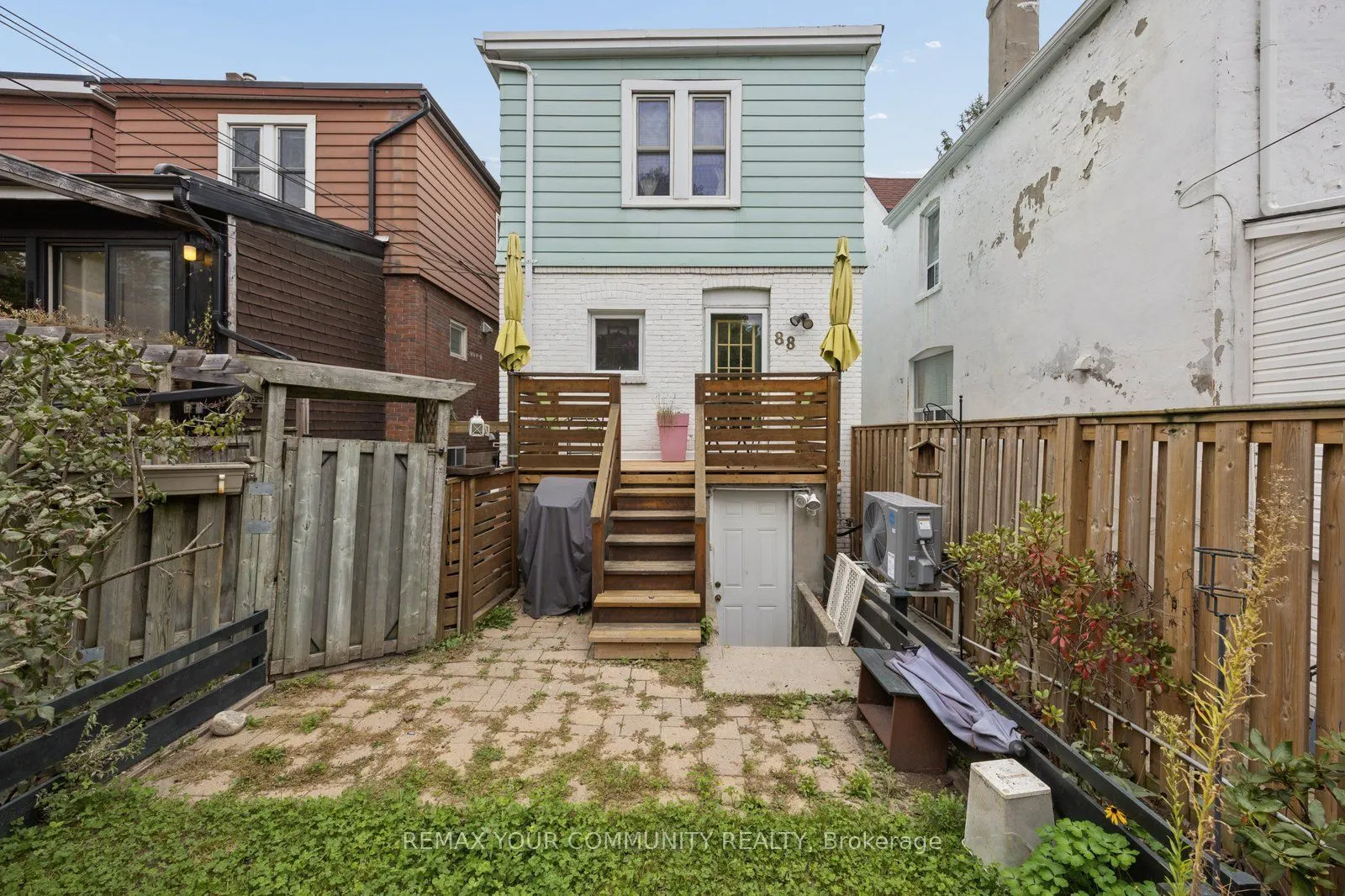 88 West Lynn Avenue
