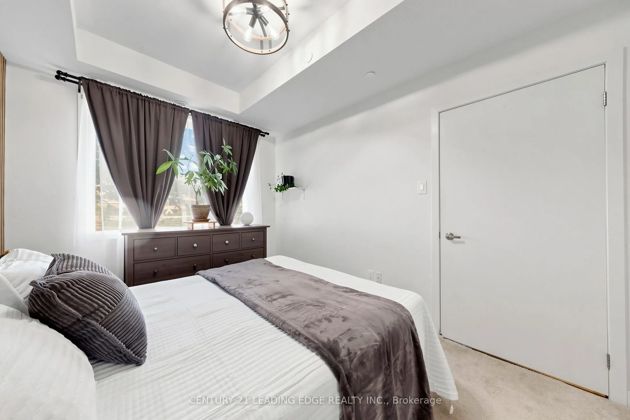 5131 Sheppard Avenue E #102