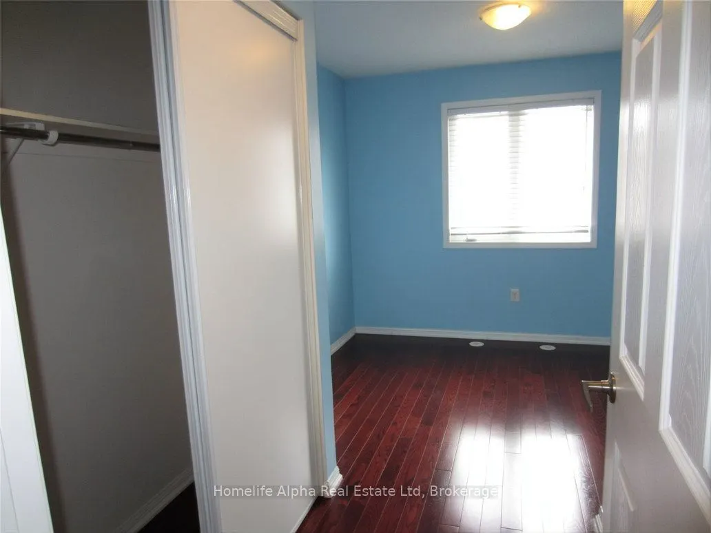 19 Winkler Terrace N