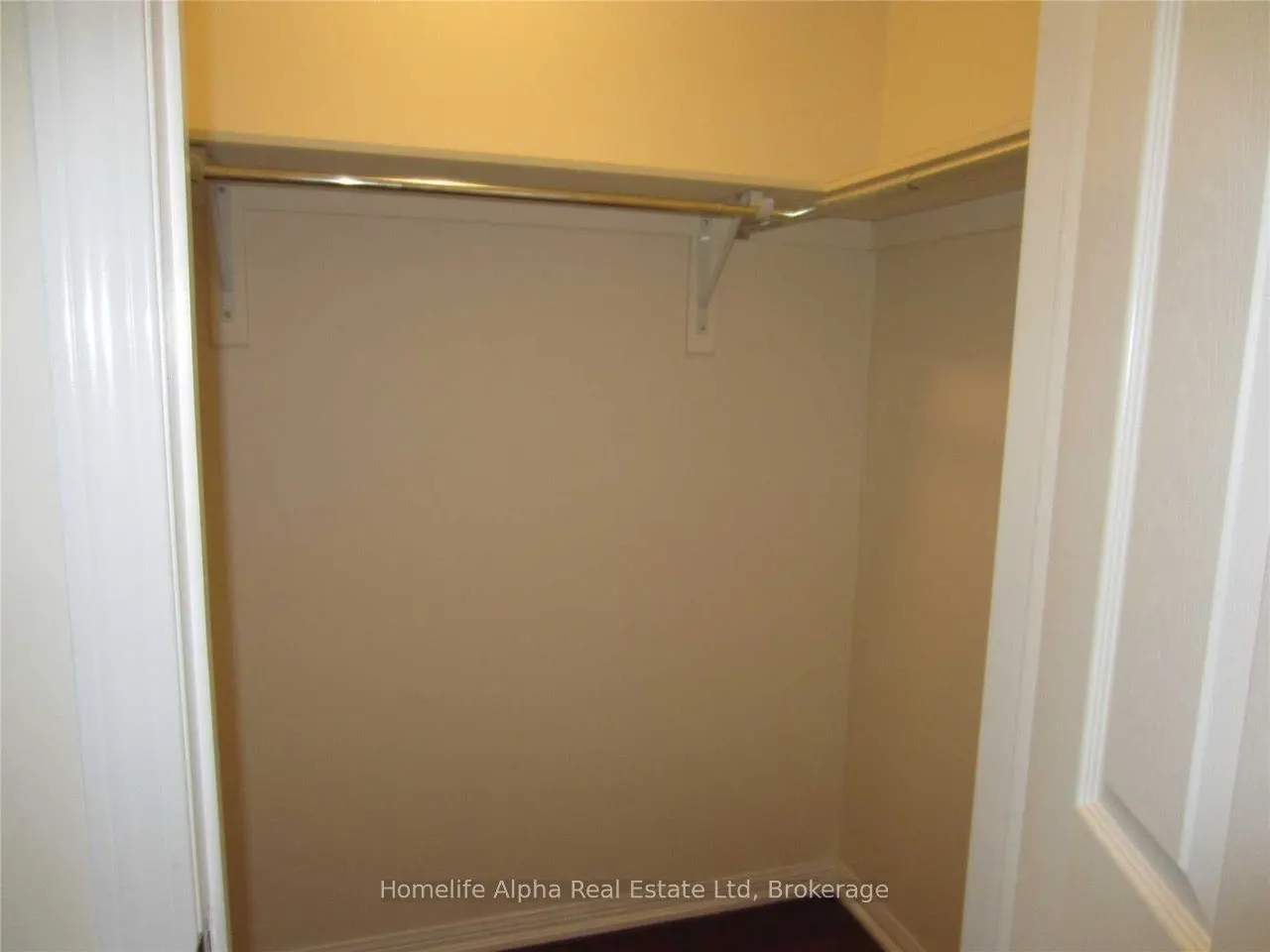 19 Winkler Terrace N