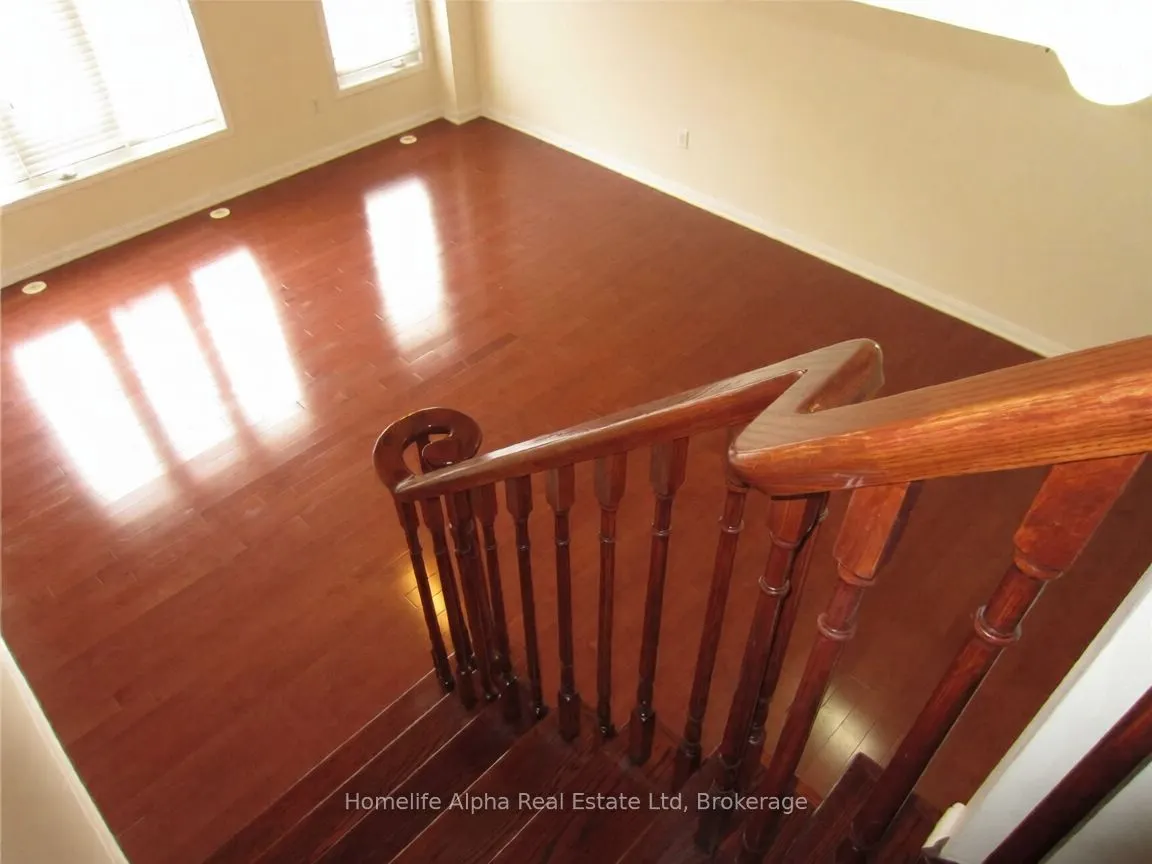 19 Winkler Terrace N