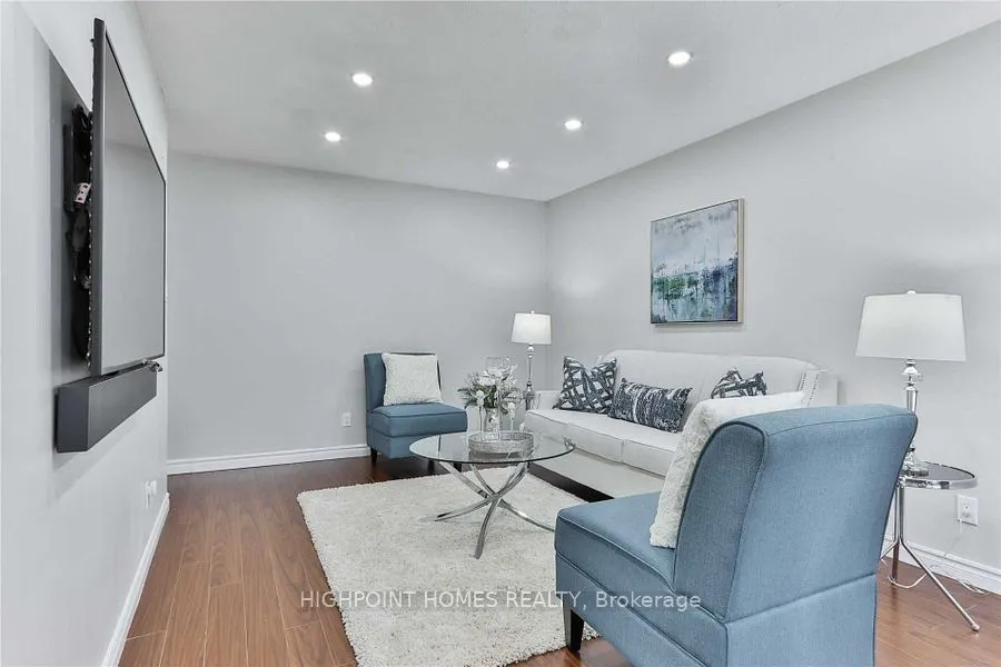 50 Verne Crescent #49