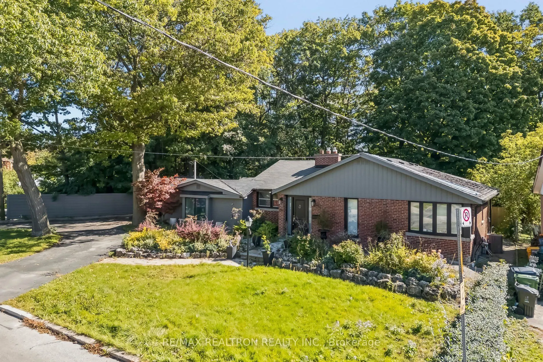 99 Midland Avenue