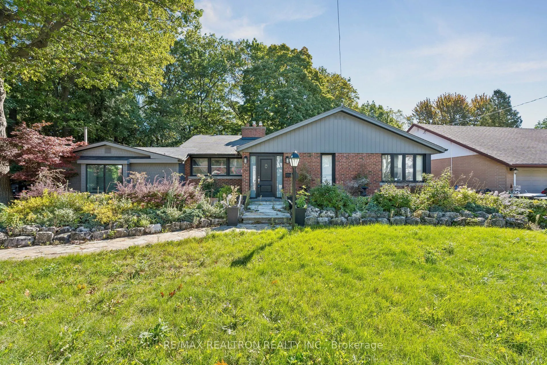 99 Midland Avenue