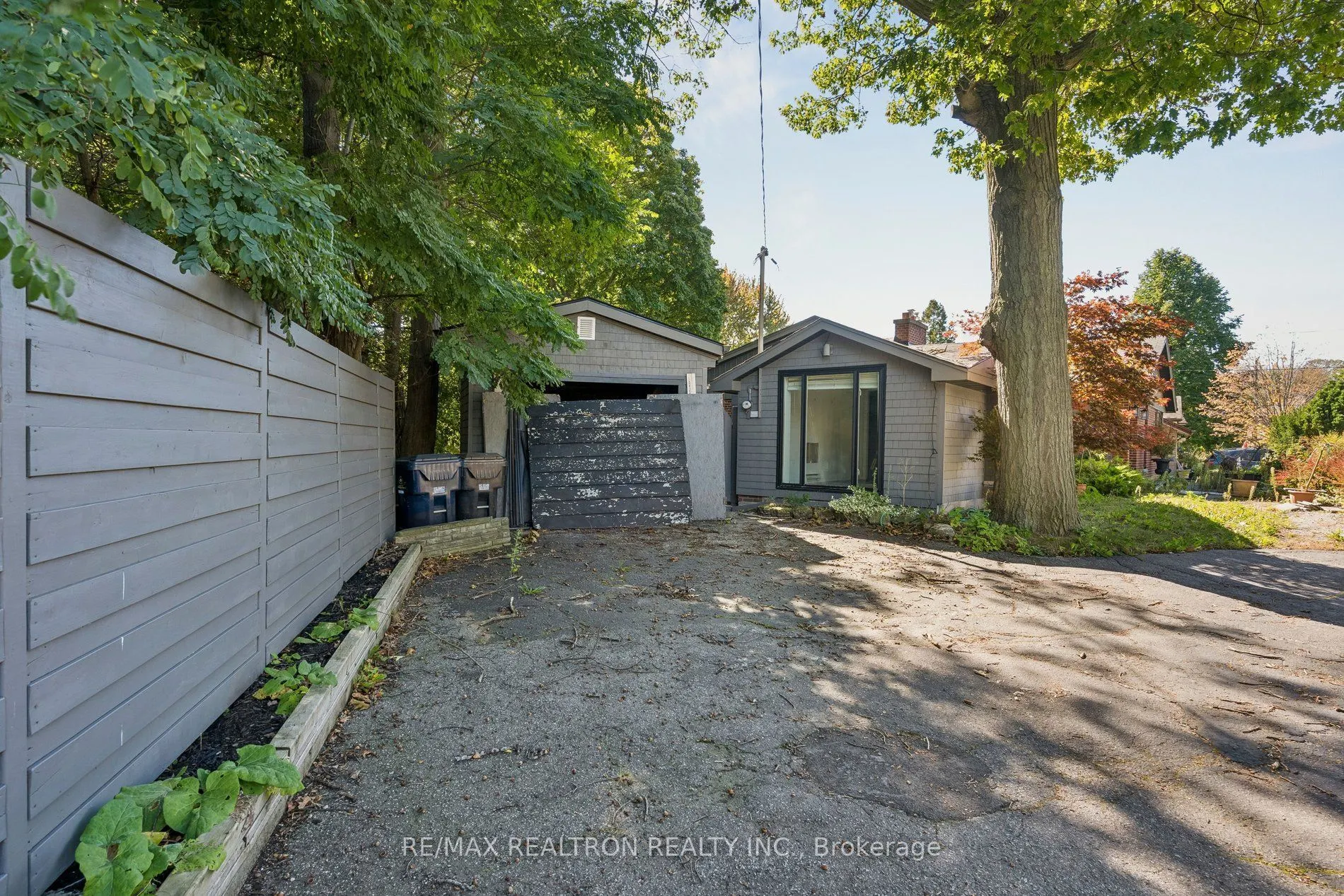 99 Midland Avenue