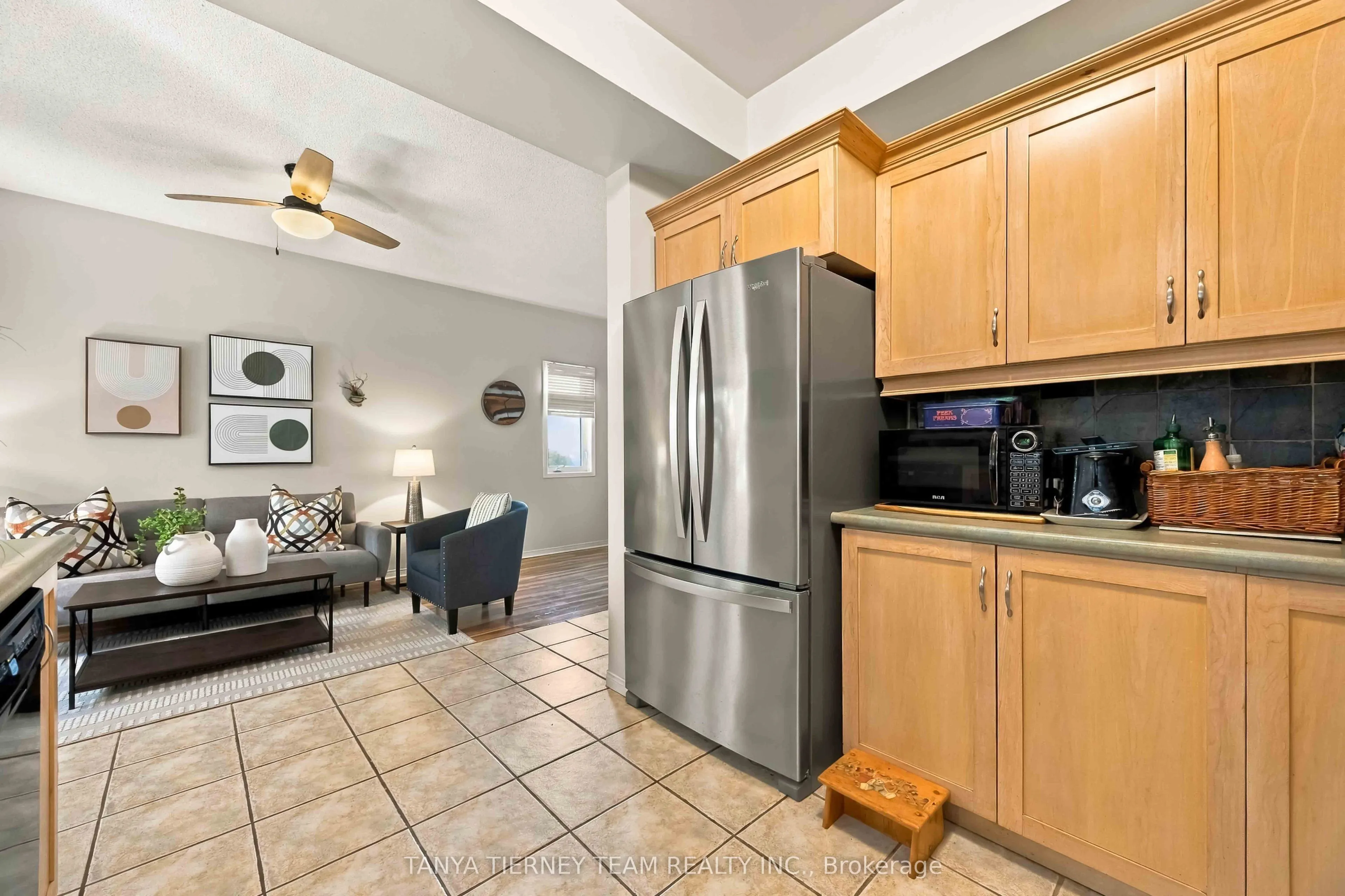 228 Shadow Place