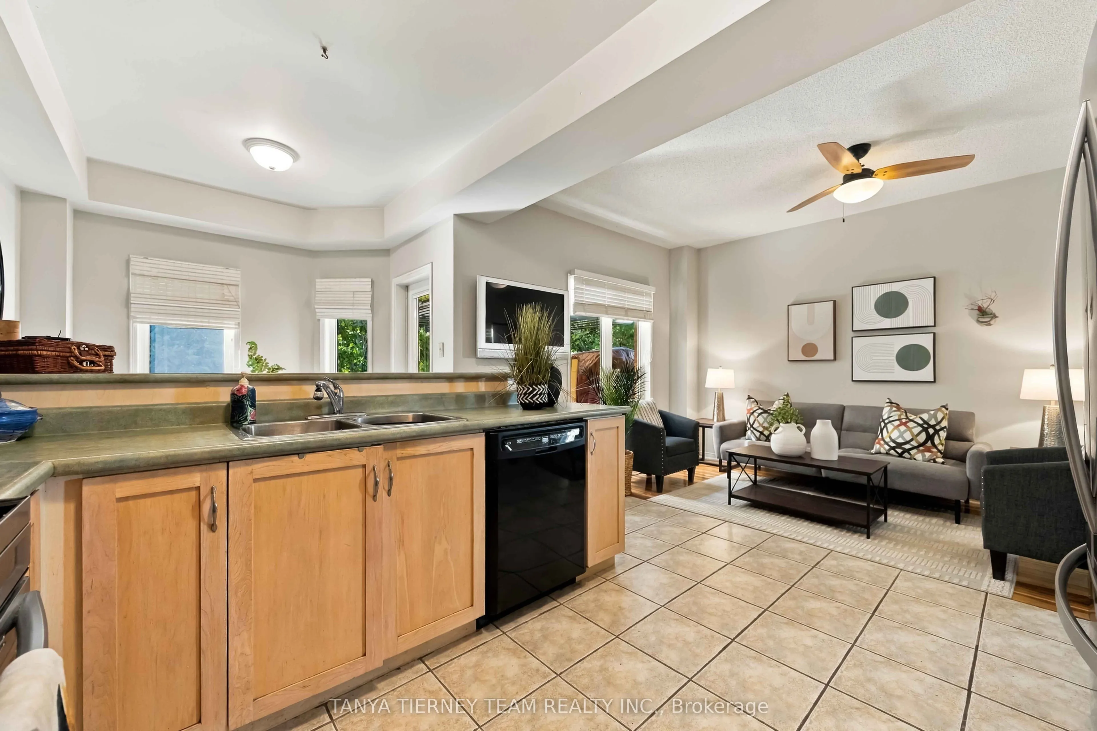 228 Shadow Place