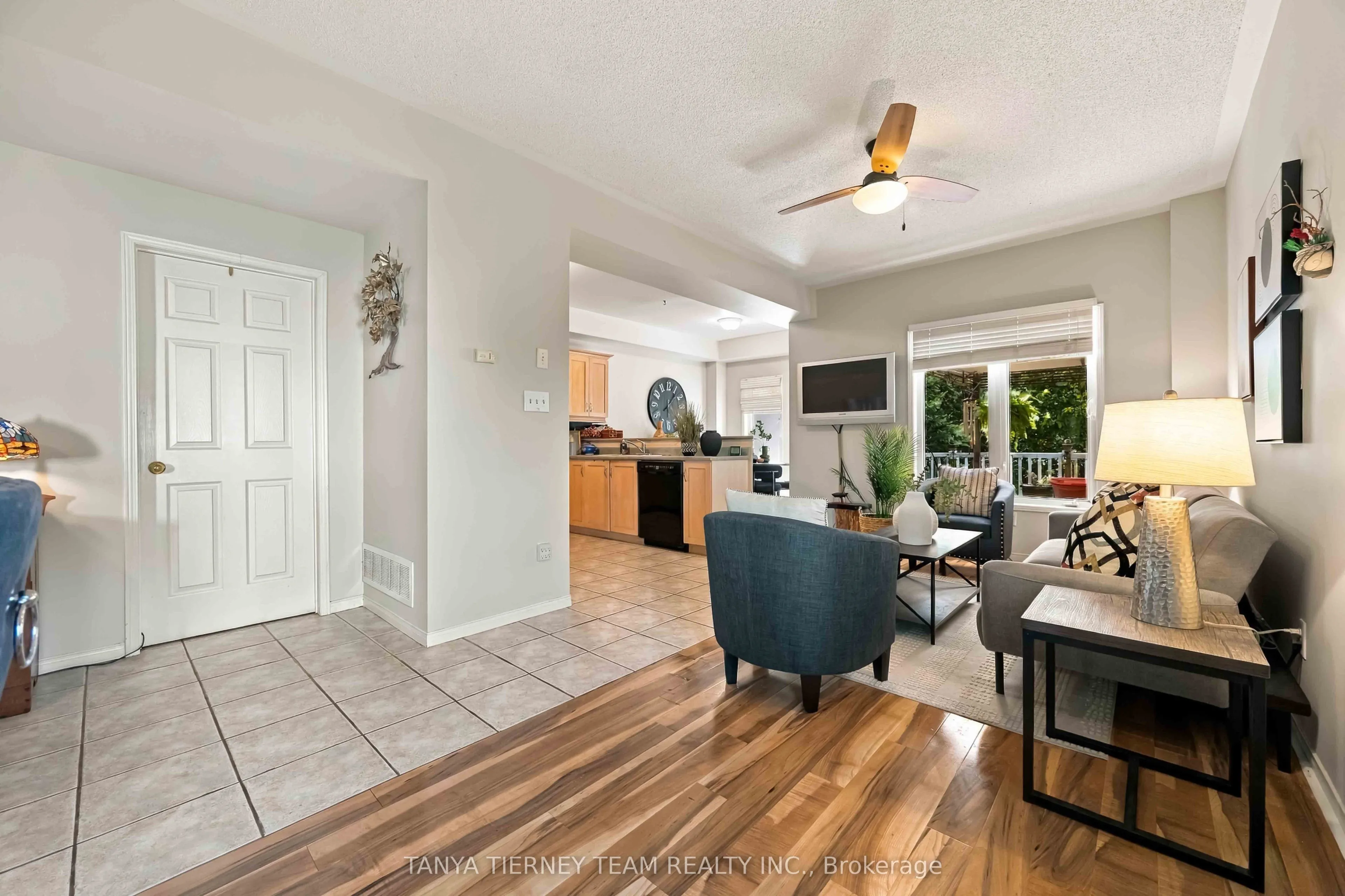 228 Shadow Place