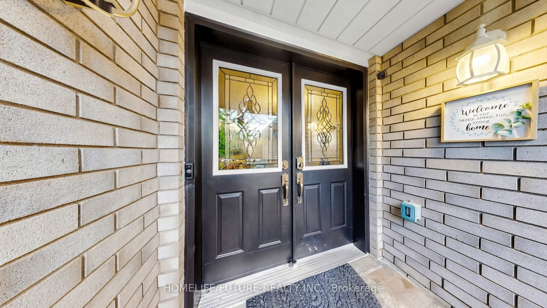 90 Bedell Crescent