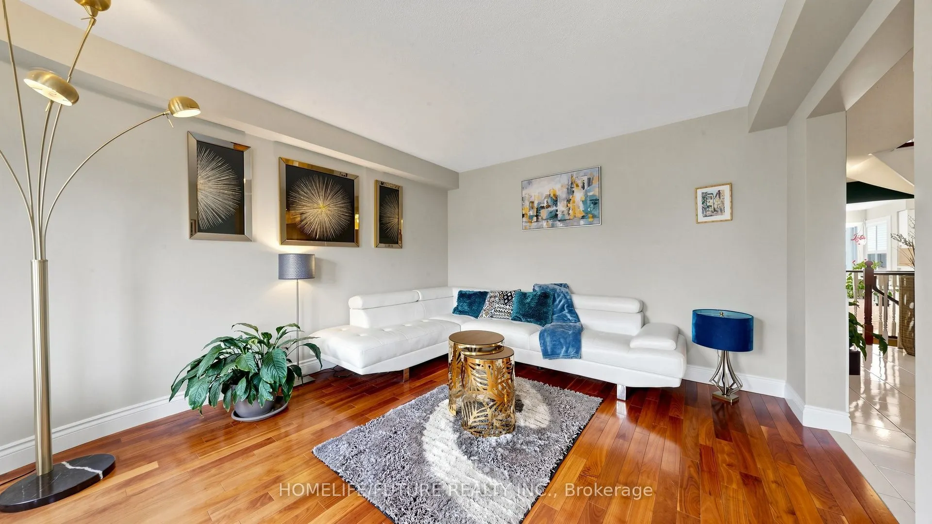 90 Bedell Crescent