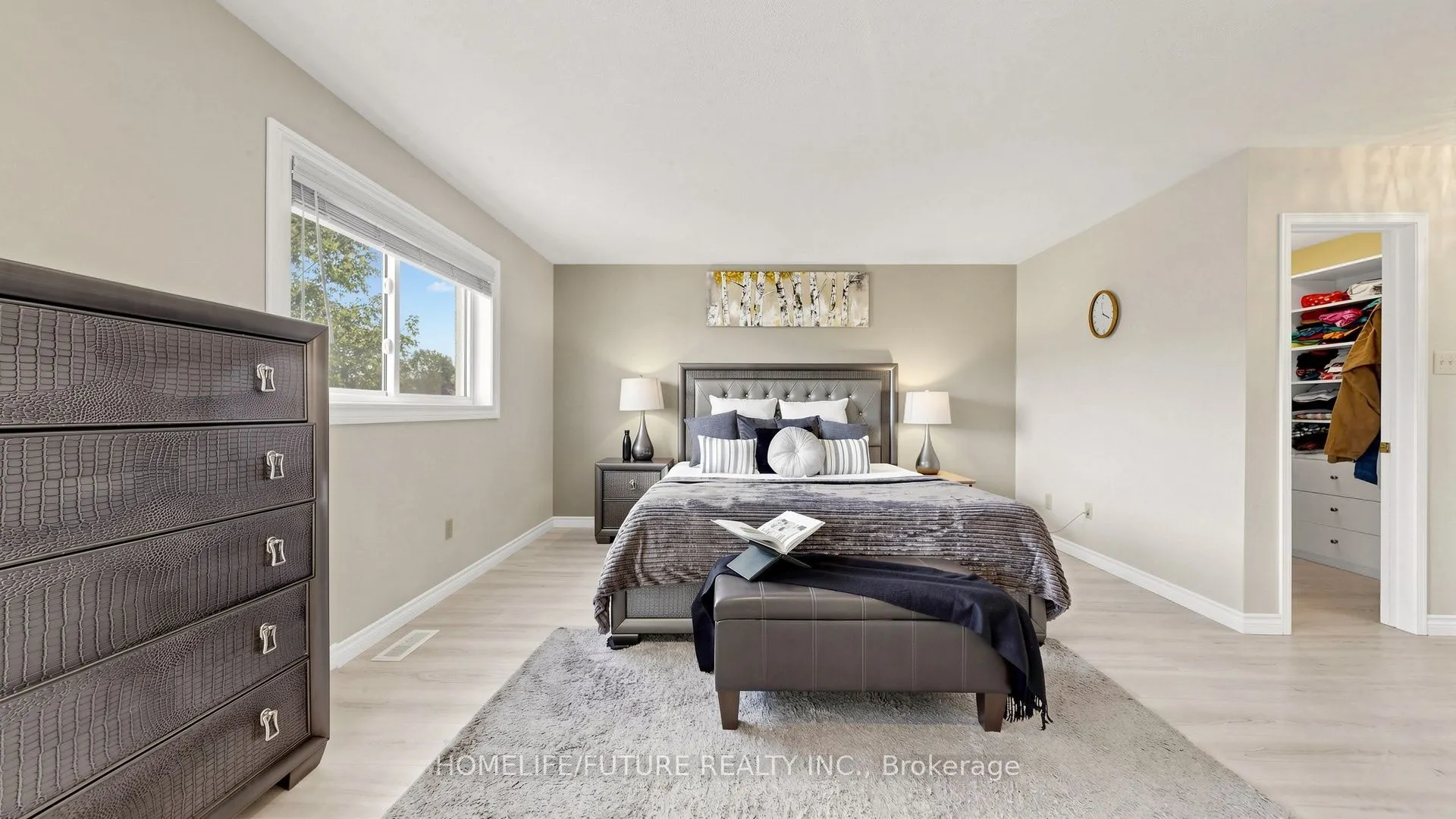 90 Bedell Crescent