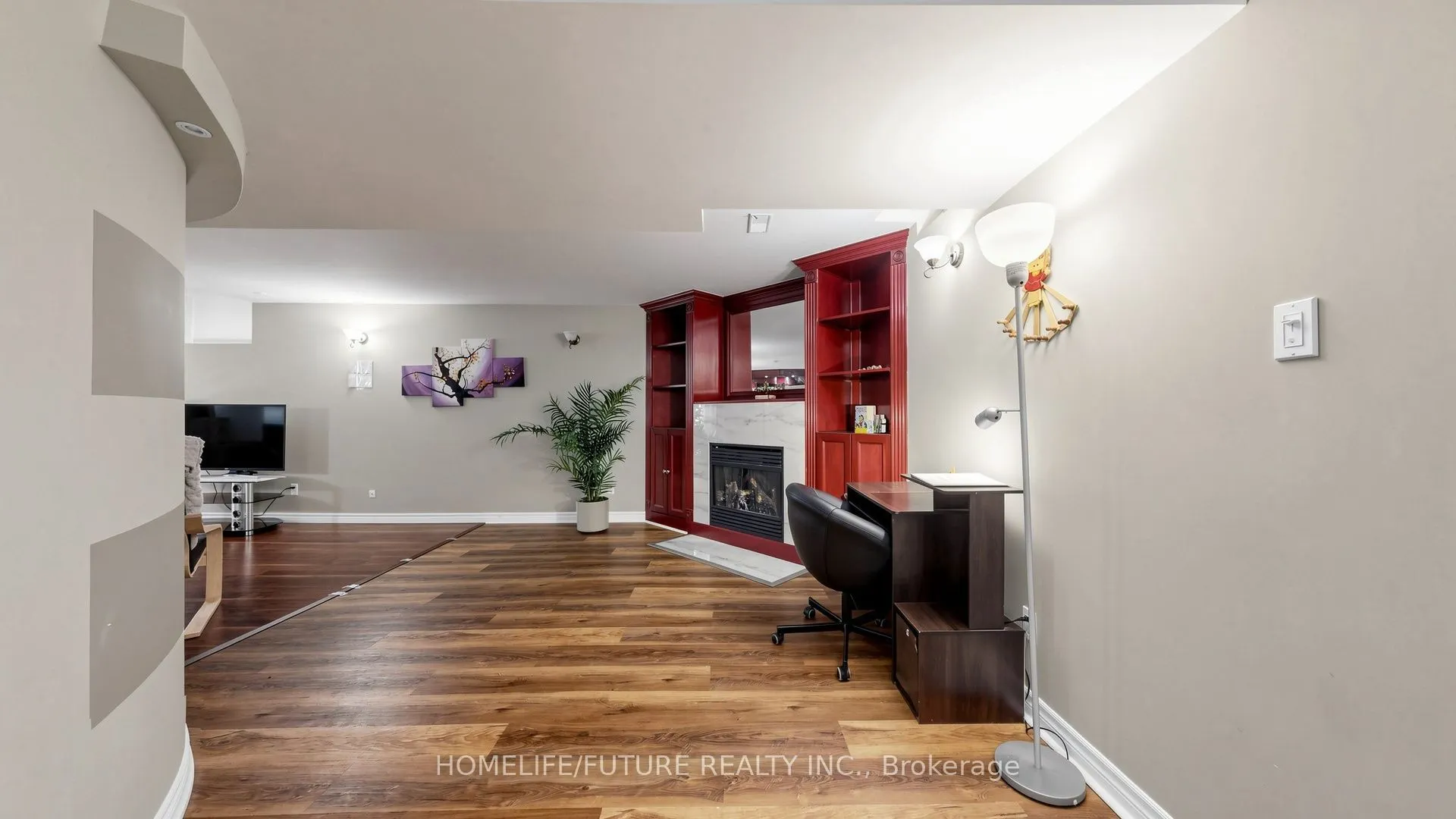 90 Bedell Crescent