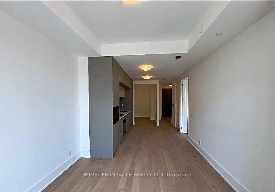 800 Broadview Avenue #404
