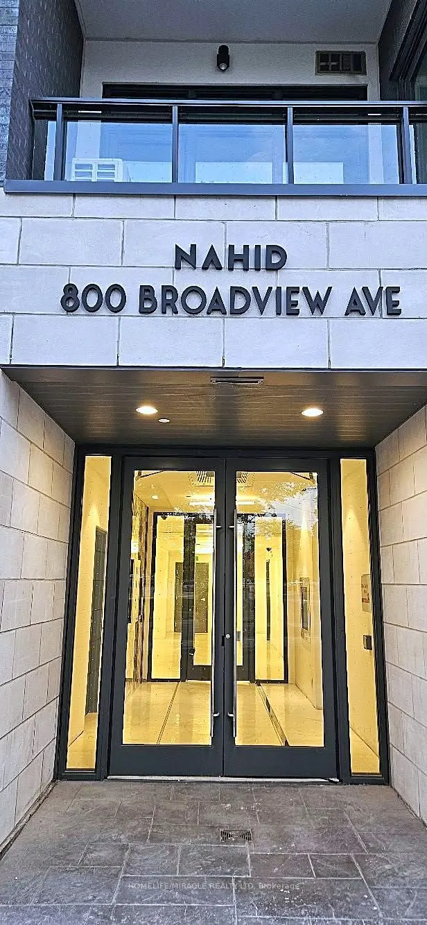 800 Broadview Avenue #404