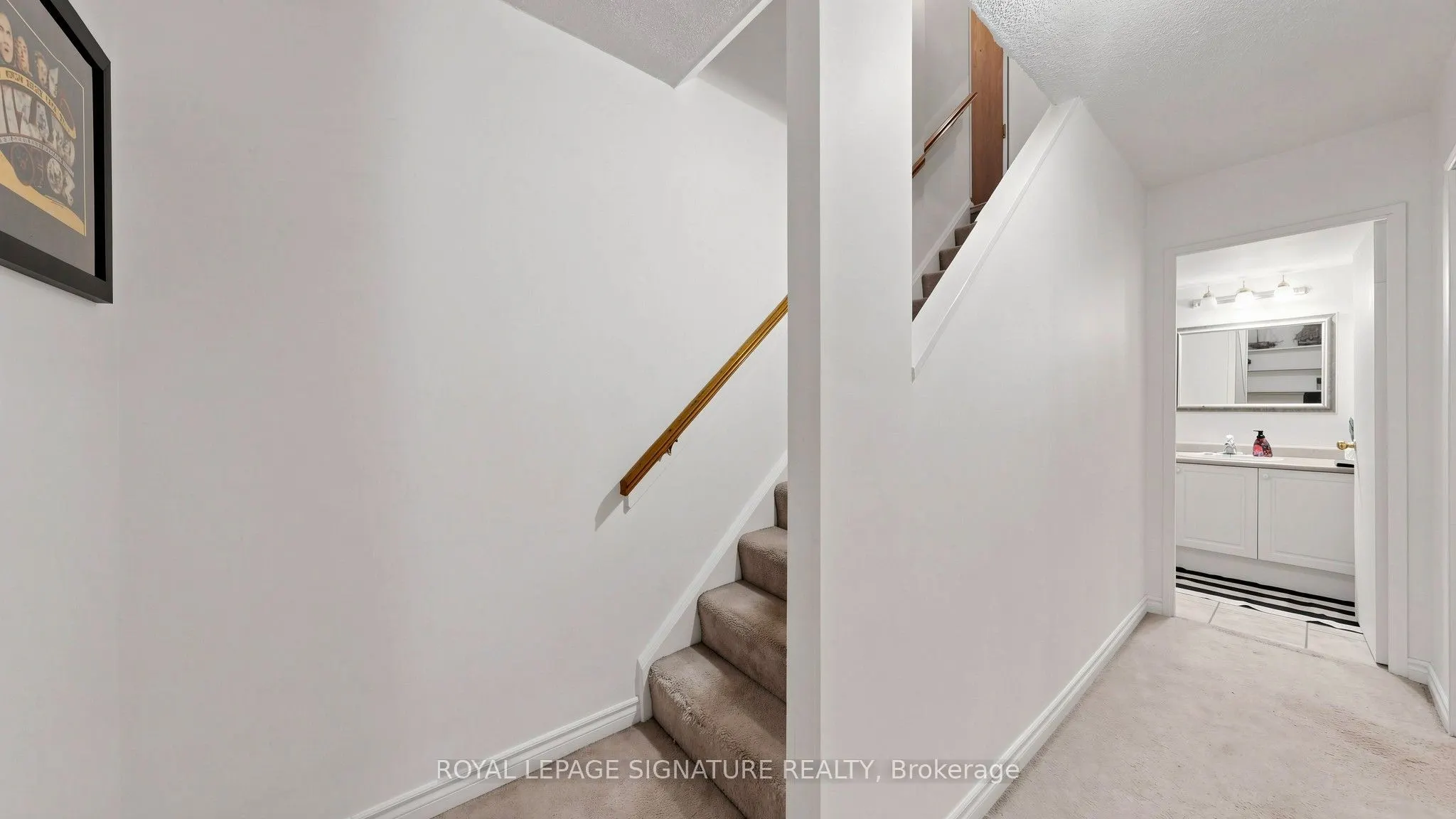 454 Centre Street S #402