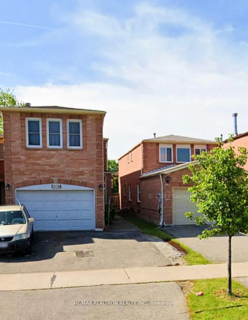 208 Roxanne Crescent #Lower